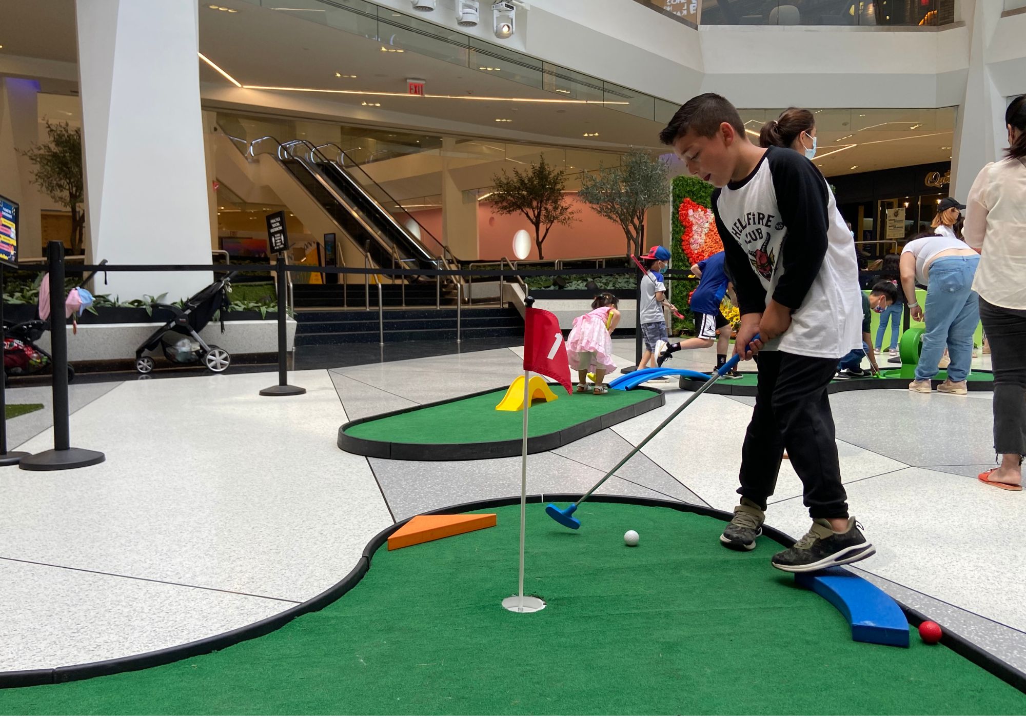 06/17/23-6/19/23 Indoor Mini Golf | Tangram Retail